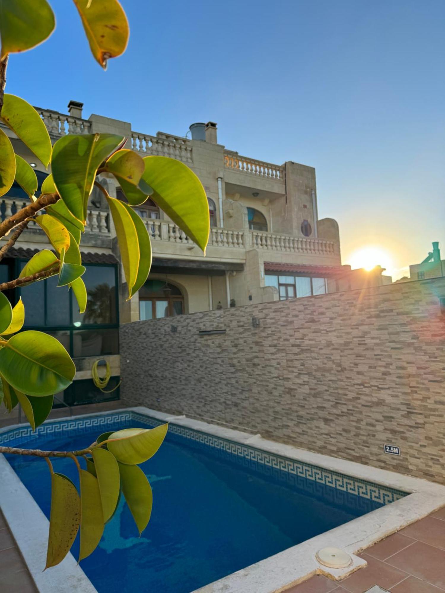 Tal-Bir Farmhouse Hotell Nadur Exteriör bild
