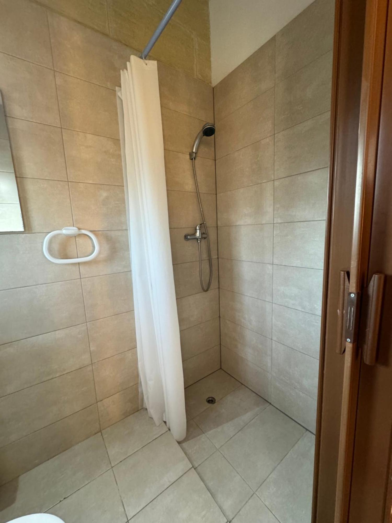 Tal-Bir Farmhouse Hotell Nadur Exteriör bild