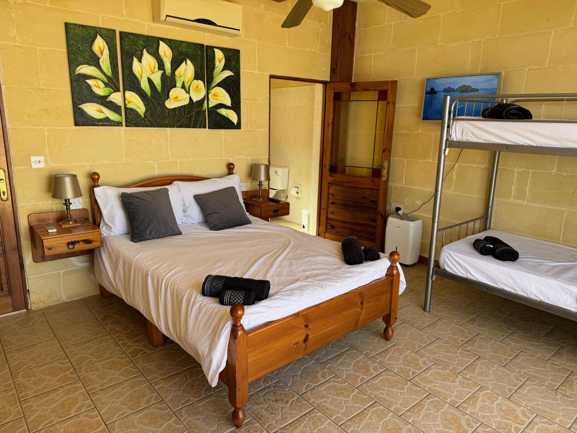 Tal-Bir Farmhouse Hotell Nadur Exteriör bild